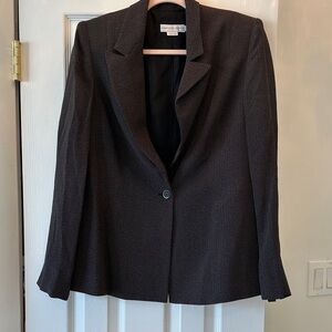 Elegant Brown Women's Blazer